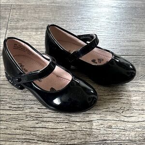 Olive & Edie Shiny Black Mary Jane Shoes